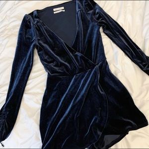 urban outfitters velvet long sleeve romper
